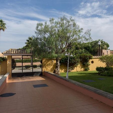 Apartamento Pink Mariposas Chiclana de la Frontera Exterior foto